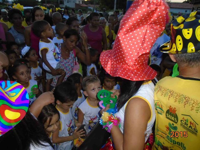 Crianças, adolescentes e idosos do SCFV caem na folia às vésperas do carnaval - Imagem 20