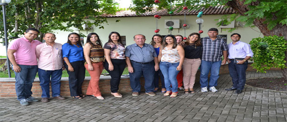 Brasileira presente no encontro do Colégio Técnico para avaliação de cursos da E-Tec