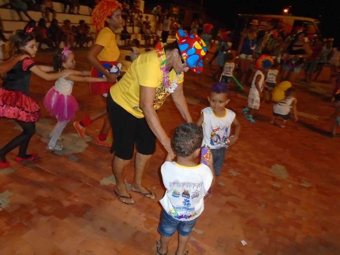 Crianças, adolescentes e idosos do SCFV caem na folia às vésperas do carnaval - Imagem 98