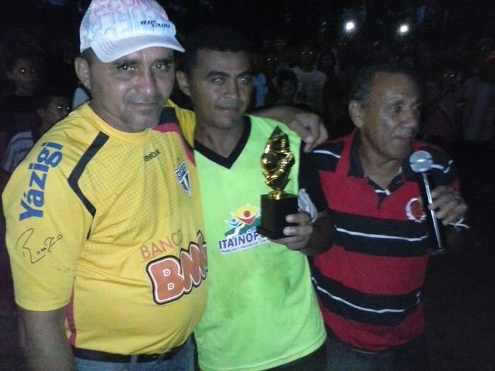 Paulo Lopes participa da final do Campeonato de Tamboril que teve o time de Morro do Milho vencedor. - Imagem 13