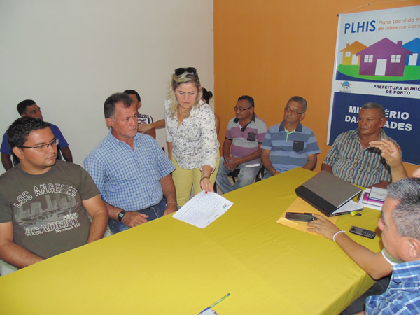 Prefeitura de Porto realiza reunião do PLHIS - Imagem 7
