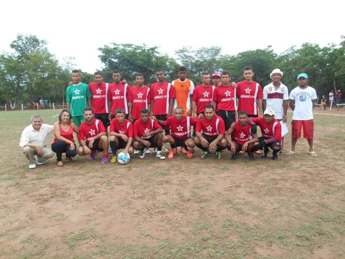 Abertura do Campeonato Municipal de Futebol 2015 em Francinópolis - Imagem 13