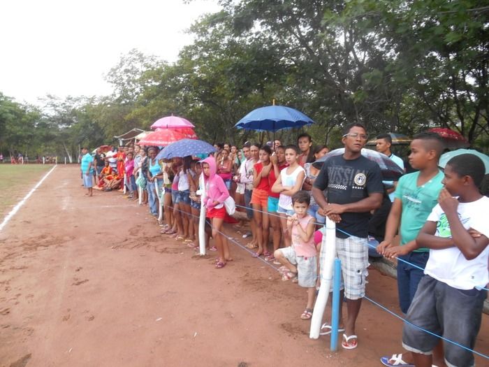 Abertura do Campeonato Municipal de Futebol 2015 em Francinópolis - Imagem 34