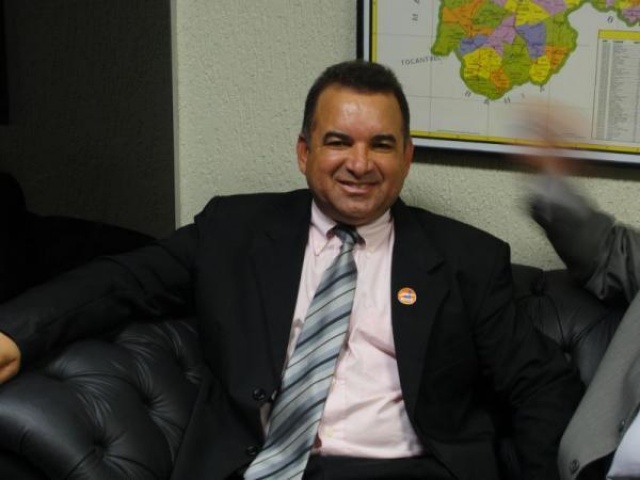 Ex-prefeito Benigno Ribeiro não presta contas de convênio e Corrente volta a ficar inadimplente - Imagem 1