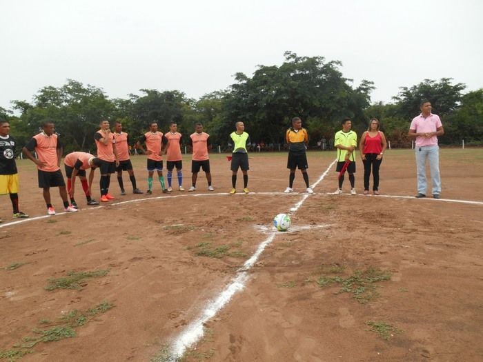 Abertura do Campeonato Municipal de Futebol 2015 em Francinópolis - Imagem 16