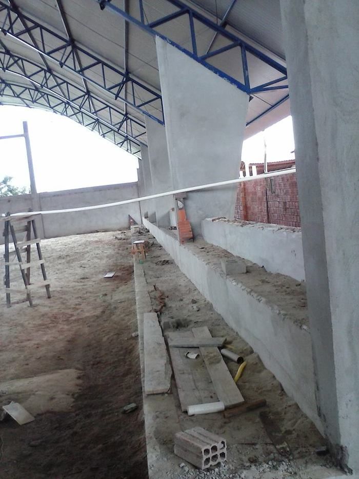 Adiantada a construção da quadra poliesportiva coberta na Unidade Escolar Odete Ferreira Nunes. - Imagem 6