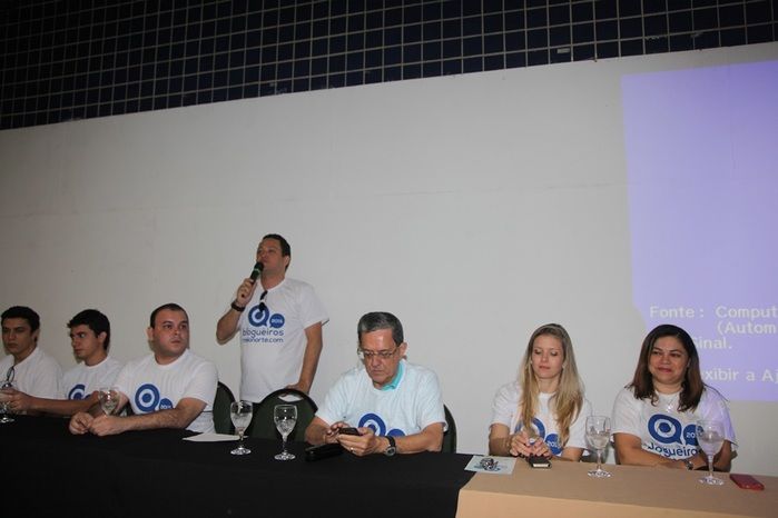 V Encontro de Blogueiros inicia seu segundo dia de programação com ginástica laboral - Imagem 2