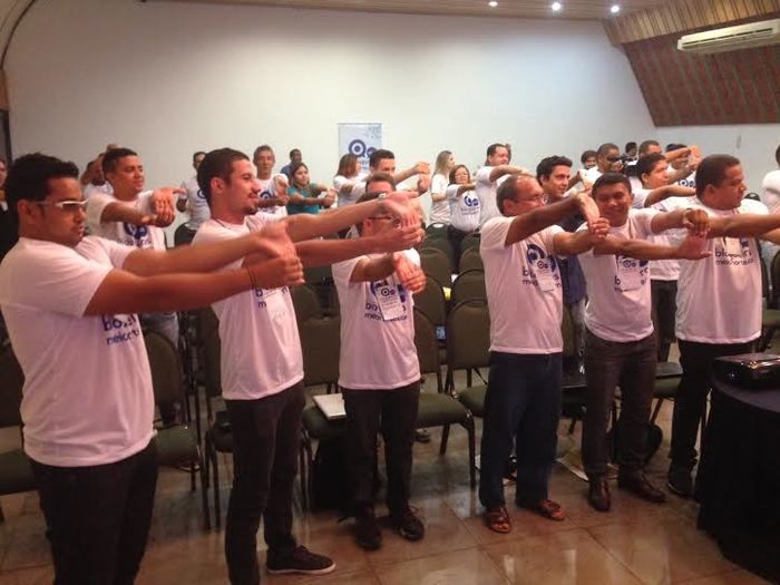 V Encontro de Blogueiros inicia seu segundo dia de programação com ginástica laboral - Imagem 1
