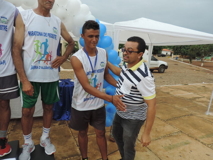 Prefeitura realiza maratona durante aniversário da cidade - Imagem 14