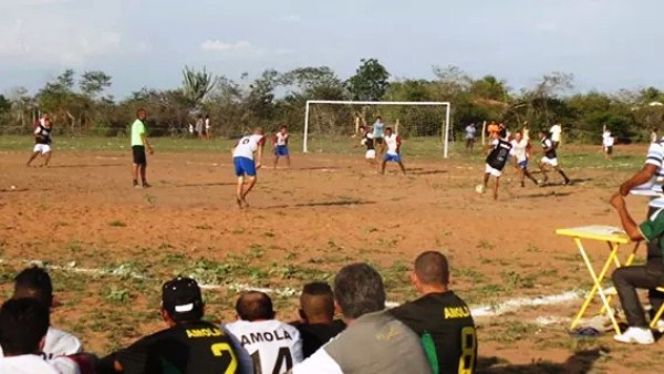 Jogos do final de semana com muitos gols no campeonato municipal de futebol de Santo Inácio - Imagem 8