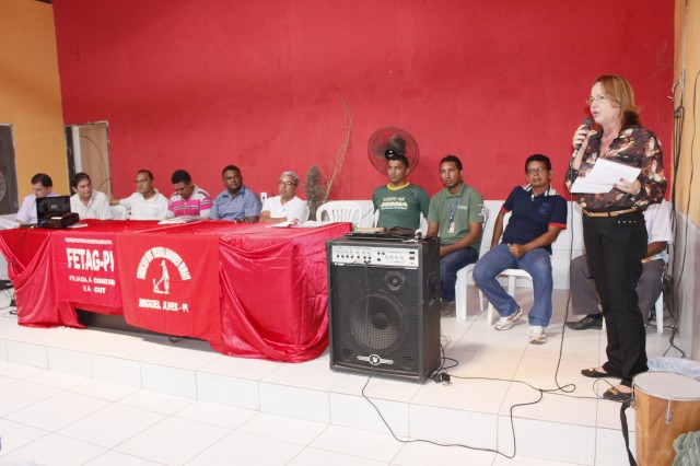 Prefeitura de Miguel Alves discute melhorias na agricultura familiar com produtores rurais - Imagem 8