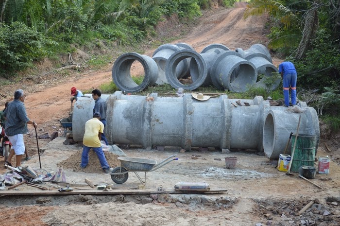 Prefeito Wallem Mousinho visita construção de ponte na Zona Rural de Guadalupe. - Imagem 3