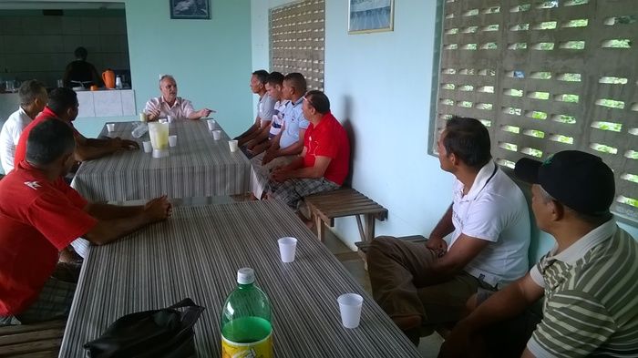 Prefeito Raimundo Ferreira recebe vários líderes comunitários e juntos debates problemas das comunidades  - Imagem 6