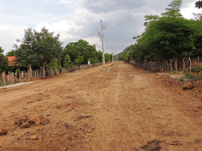 Prefeitura conclui estrada do assentamento Salobro - Imagem 8