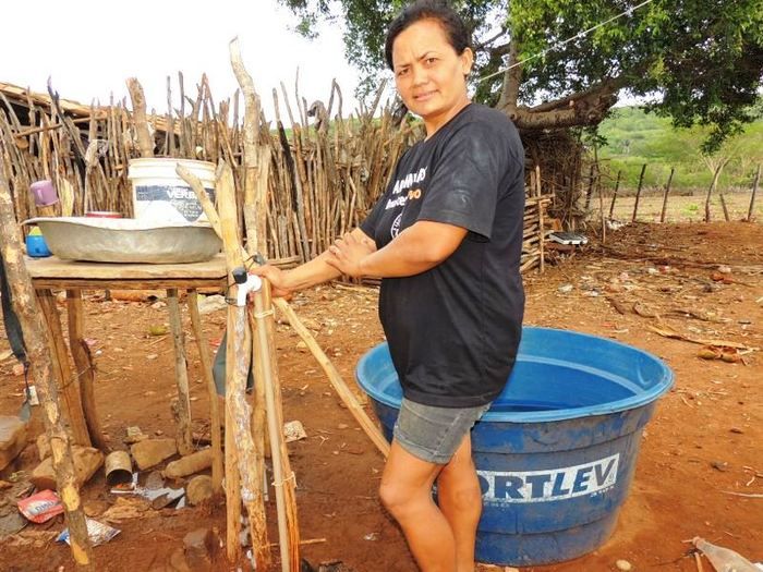 Água potável chega às famílias da comunidade Rodrigo - Imagem 5