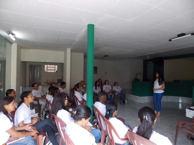 Secretaria municipal de saúde promove curso de capacitação para os agentes do projeto '' Caminhos do Cuidado'' - Imagem 2