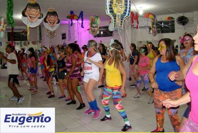 CLIMA DE CARNAVAL: Academia Eugênio realiza Noite das Máscaras  - Imagem 5