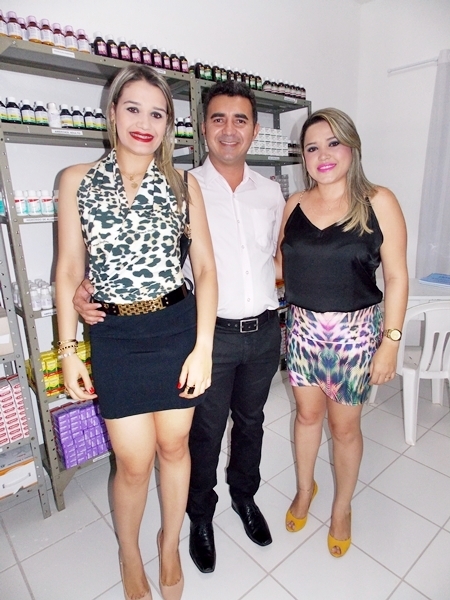 Prefeito Antônio Parambú e Secretária de Saúde Emanuela Machado entregam Ampliação do Posto FUNDEC - Imagem 5