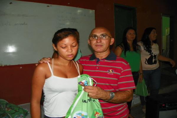 Assistência Social de Amarante entrega kit aos adolescentes do serviço de convivência e fortalecimento de vínculos - Imagem 31