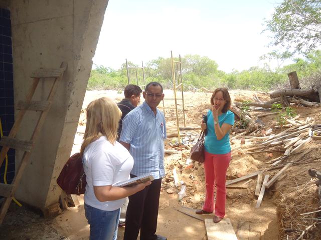 Dr. Zé Maria e Vereadores visitaram Obras no Brejo da Fortaleza - Imagem 2