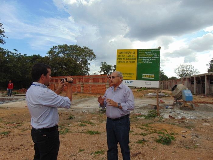 Prefeito visita obras com equipe da MN e anuncia mais de vinte inaugurações para este primeiro semestre - Imagem 3