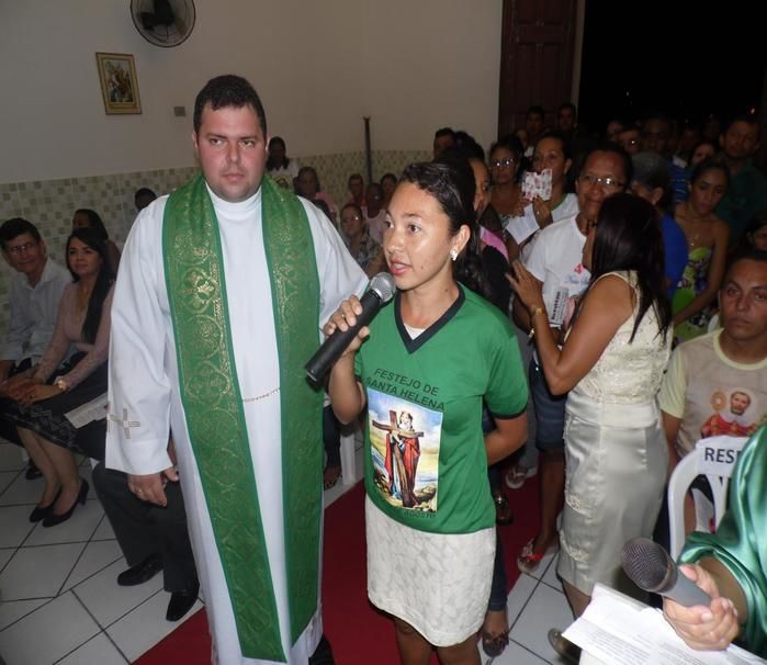 Pe. Miguel Junior toma posse como novo padre de Elesbão Veloso  - Imagem 18