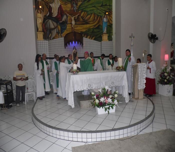 Pe. Miguel Junior toma posse como novo padre de Elesbão Veloso  - Imagem 7