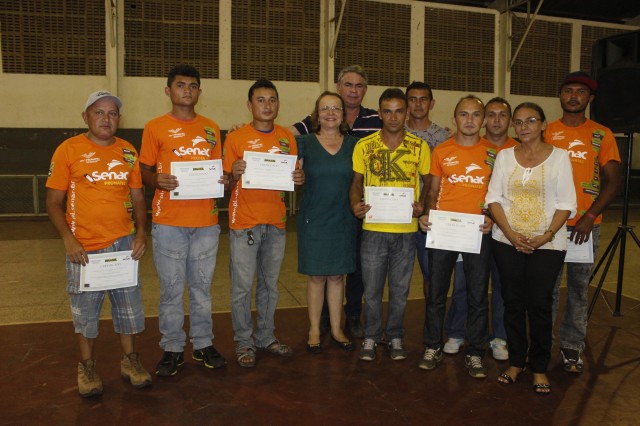 Alunos de Miguel Alves recebem certificados do Pronatec - Imagem 28