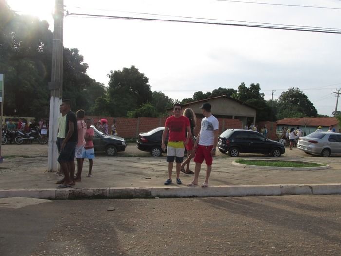 Zé Pereira 2015 em São Pedro do Piaui Foi Show de Animação com a Banda Selva Branca da Bahia - Imagem 2