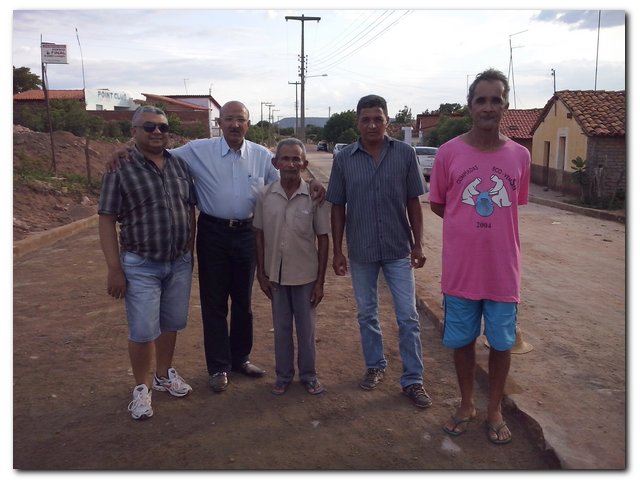 Prefeitura de Inhuma amplia o calçamento da Avenida Hosterno Borges - Imagem 4