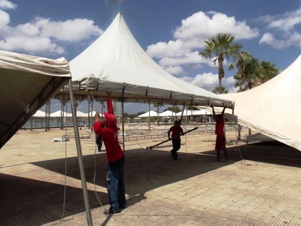 Arena da folia começa a ser preparada para receber foliões em Campo Maior - Imagem 2