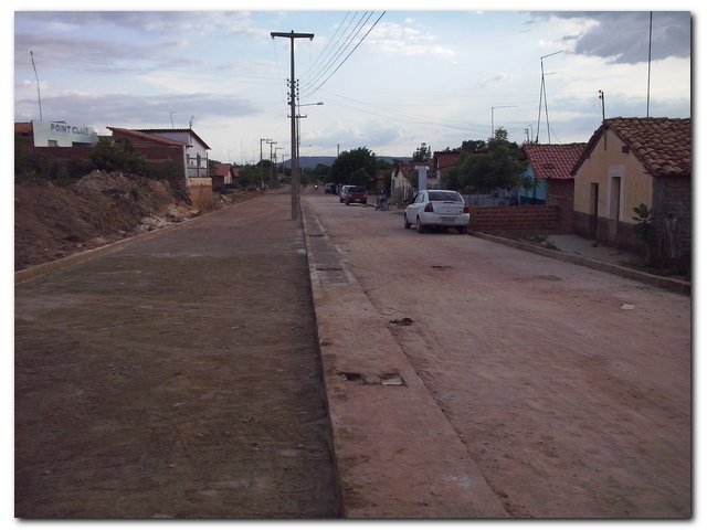 Prefeitura de Inhuma amplia o calçamento da Avenida Hosterno Borges - Imagem 2