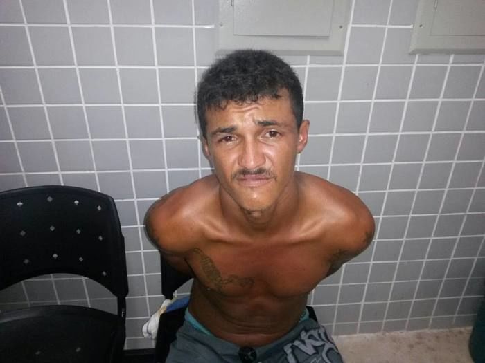 Dupla assalta padaria e são presos pelos funcionários - Imagem 1