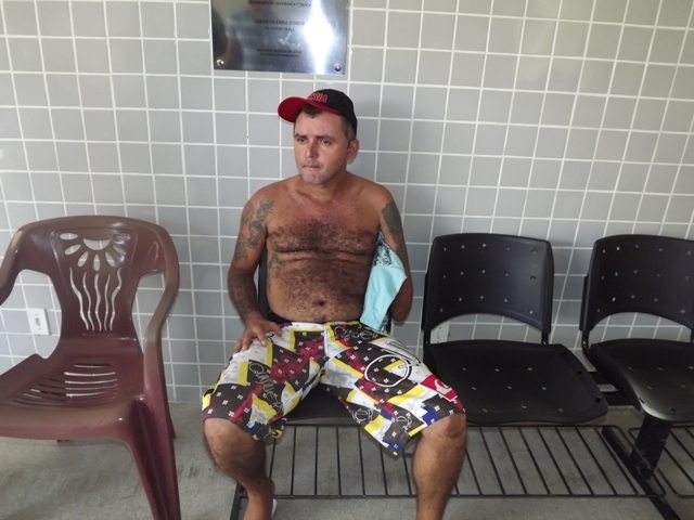 Polícia prende traficante e apreende drogas e dinheiro - Imagem 1