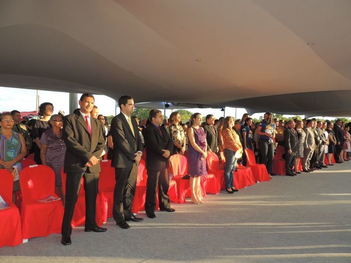 Prefeita Neuma Café é homenageada com medalha durante comemoração dos 192 anos da Batalha do Jenipapo - Imagem 26