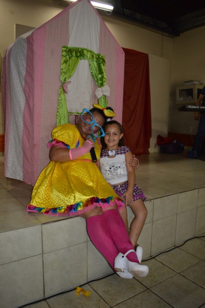 Prefeitura realizou show infantil  com a animadora com a Pitchuquinha e Pitchucão - Imagem 39