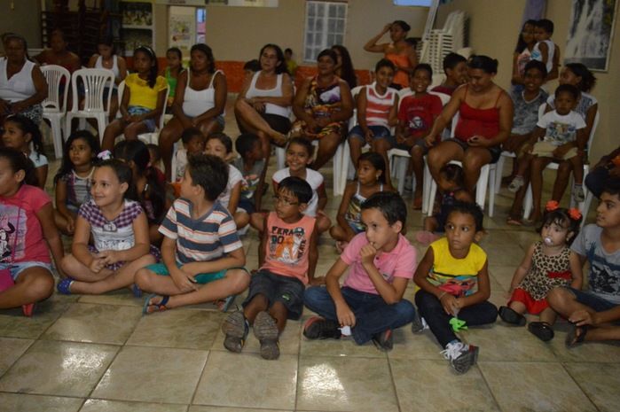 Prefeitura realizou show infantil  com a animadora com a Pitchuquinha e Pitchucão - Imagem 5