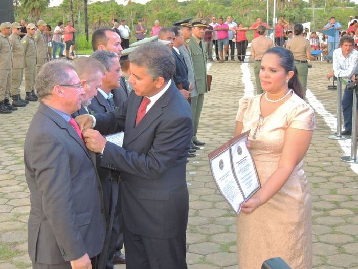 Prefeita Neuma Café é homenageada com medalha durante comemoração dos 192 anos da Batalha do Jenipapo - Imagem 42