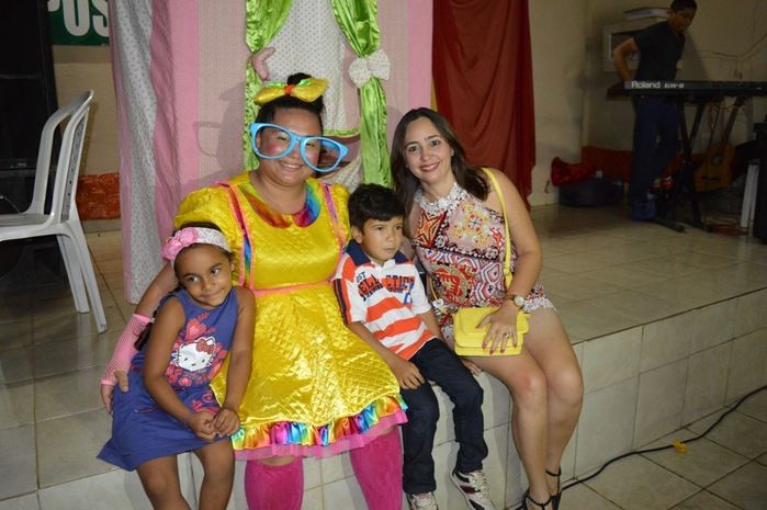 Prefeitura realizou show infantil  com a animadora com a Pitchuquinha e Pitchucão - Imagem 38