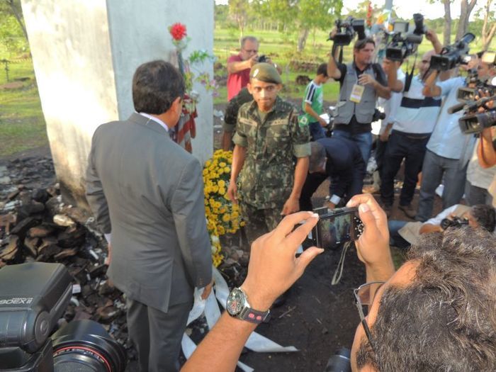 Prefeita Neuma Café é homenageada com medalha durante comemoração dos 192 anos da Batalha do Jenipapo - Imagem 14