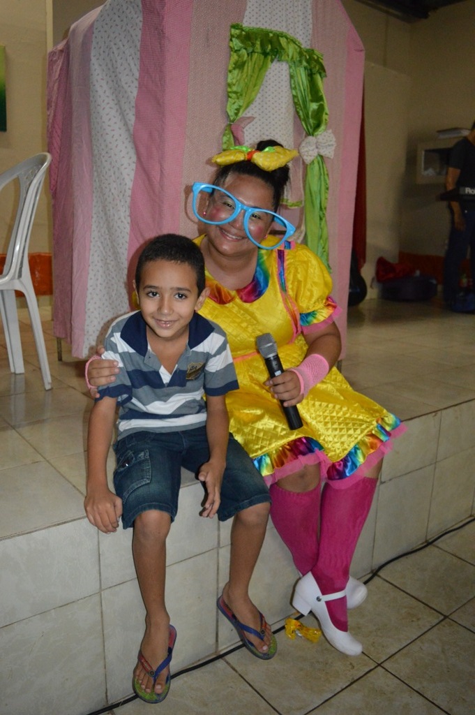 Prefeitura realizou show infantil  com a animadora com a Pitchuquinha e Pitchucão - Imagem 43