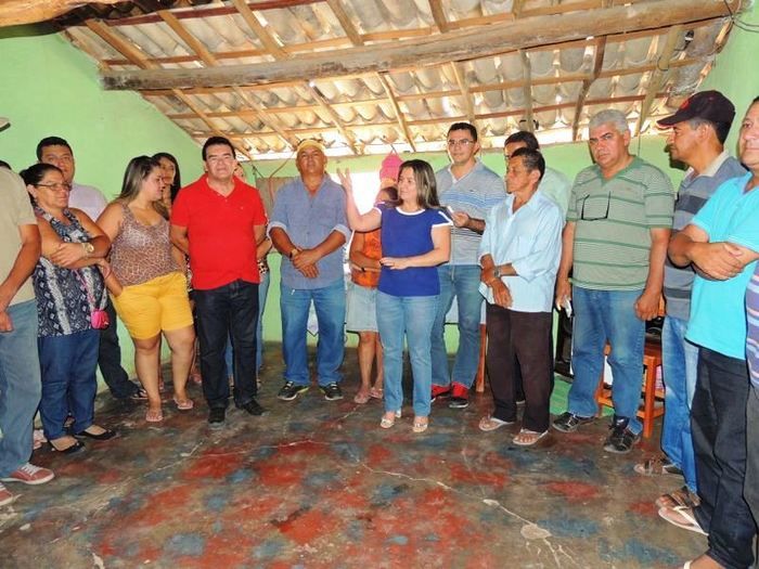 Prefeita Neuma Café entrega as comunidades Pilões e Porteiras II sistema de abastecimento de água - Imagem 14