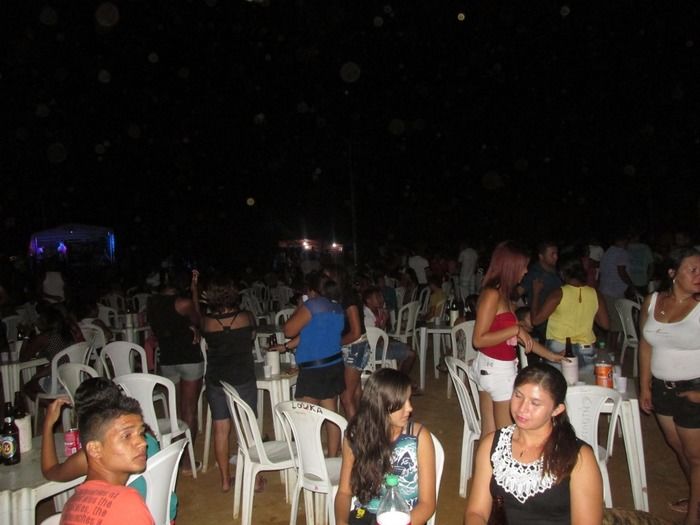 Leilão teve uma Arrecardação de quase dois mil Reais no Residencial Novo Horizonte  - Imagem 23