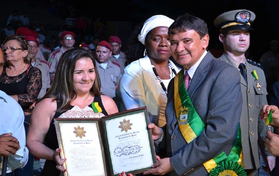 'Além de um reconhecimento, medalha é um estímulo', diz prefeita Neuma Café
