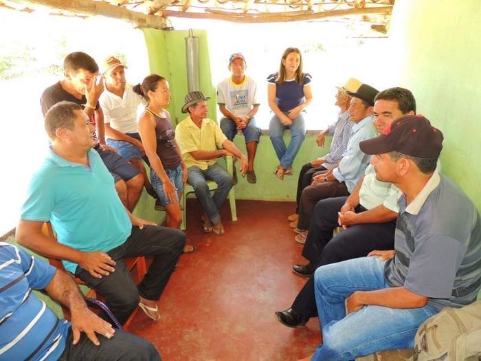 Prefeita Neuma Café entrega as comunidades Pilões e Porteiras II sistema de abastecimento de água - Imagem 7