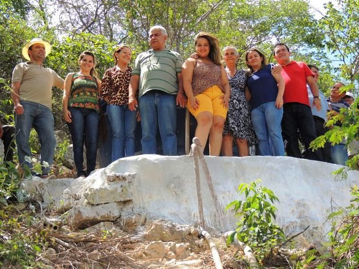 Prefeita Neuma Café entrega as comunidades Pilões e Porteiras II sistema de abastecimento de água - Imagem 48