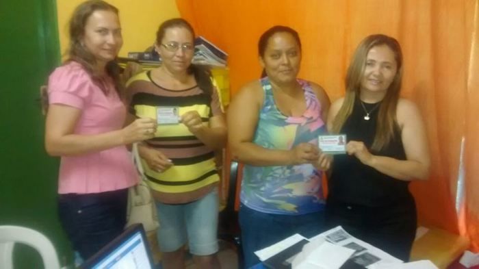 CRAS e Prefeitura entregam enxoval e passe Livre para pessoas carentes de Agricolândia  - Imagem 5