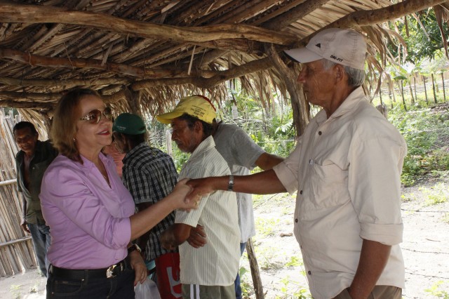 Famílias da zona rural de Miguel Alves são beneficiadas com cisternas - Imagem 5