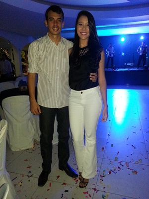 Os mais novos Engenheiros Civis Bruno Marinho e Laíza Mendonça realizam baile de formatura na AABB de Teresina - Imagem 25
