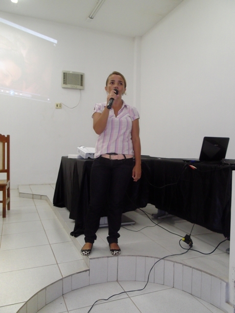 Secretarias realizam caminhada em comemoração ao Dia Internacional da Mulher - Imagem 26